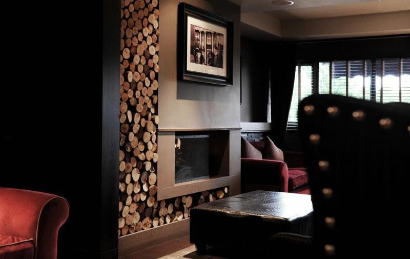 Village Hotel Warrington Eksteriør billede